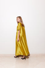 Load image into Gallery viewer, Wardishan Dress