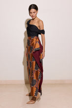 Load image into Gallery viewer, Pomegranate Skirt